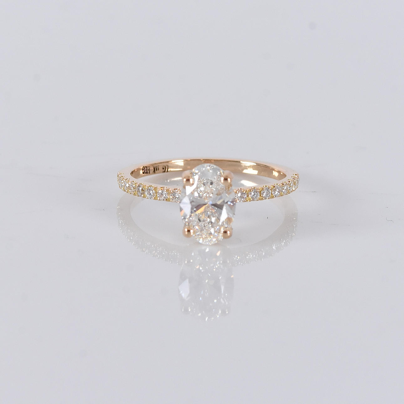 DIAMOND RING, 1,24ct, 18K, IGI Cert Labgrown.