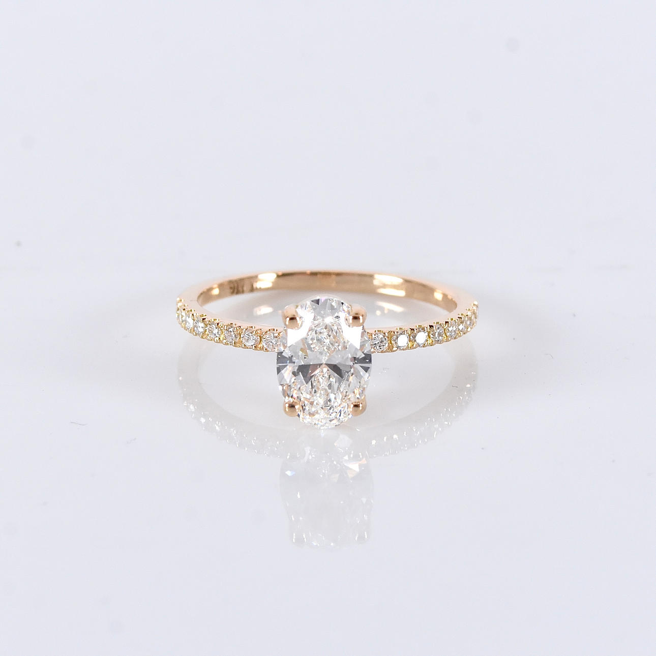 DIAMOND RING, 1,25ct, 18K, IGI Cert Labgrown.