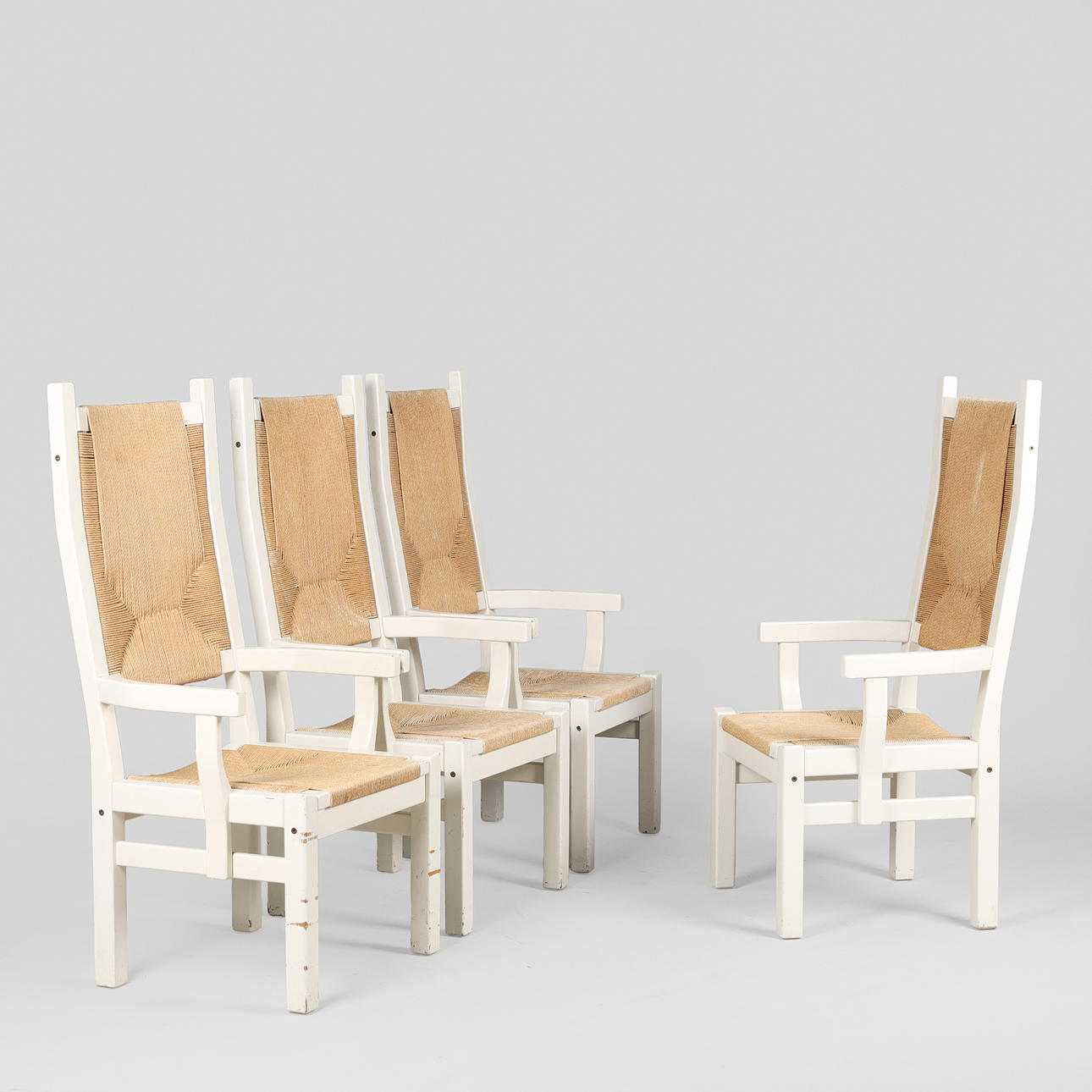 TAGE POULSEN. FÅTÖLJER, 4 st högryggade, massivt målat trä, sits med flätat pappersgarn, Gramrode Møbelfabrik, Danmark, 1970-tal (¤).