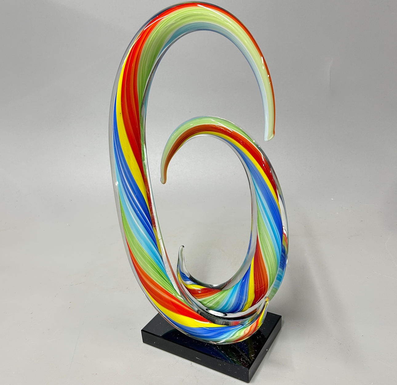 A MURANO STYLE GLASS SCULPTURE.