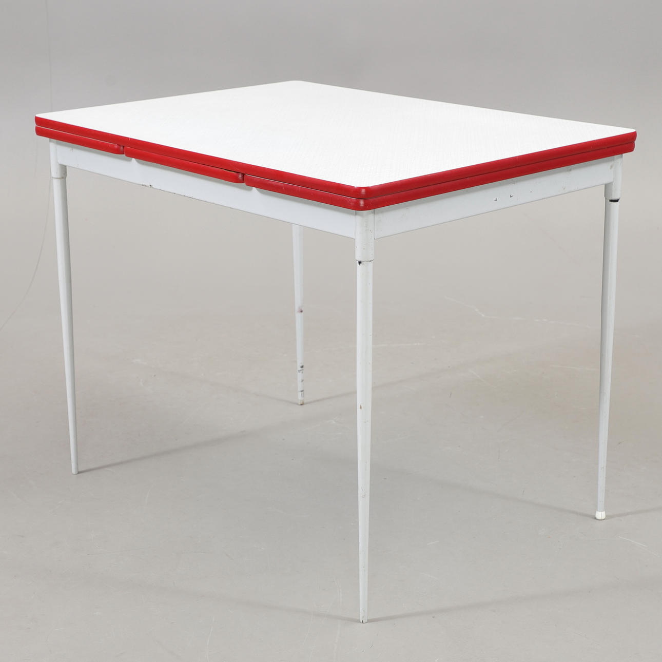 KITCHEN TABLE, perstorp top, 1960s. Furniture - Dining tables - Auctionet