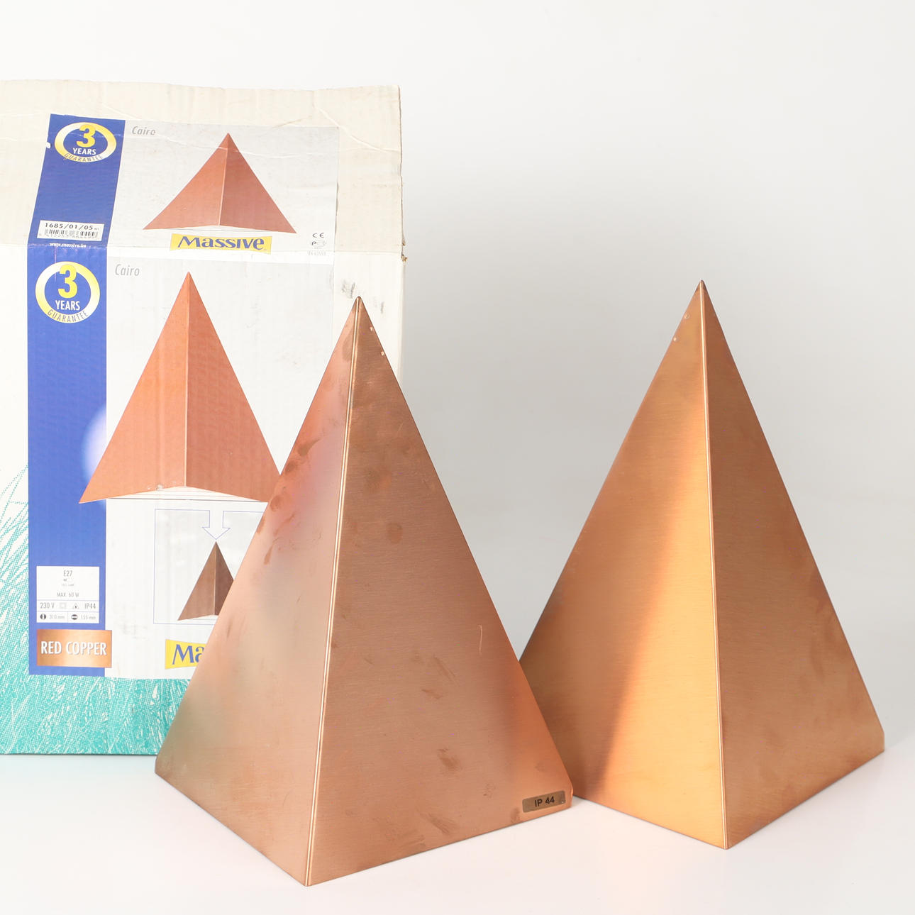 UTOMHUSBELYSNING, 1 par, "Cairo", koppar, Massive, 1900-talets andra hälft.