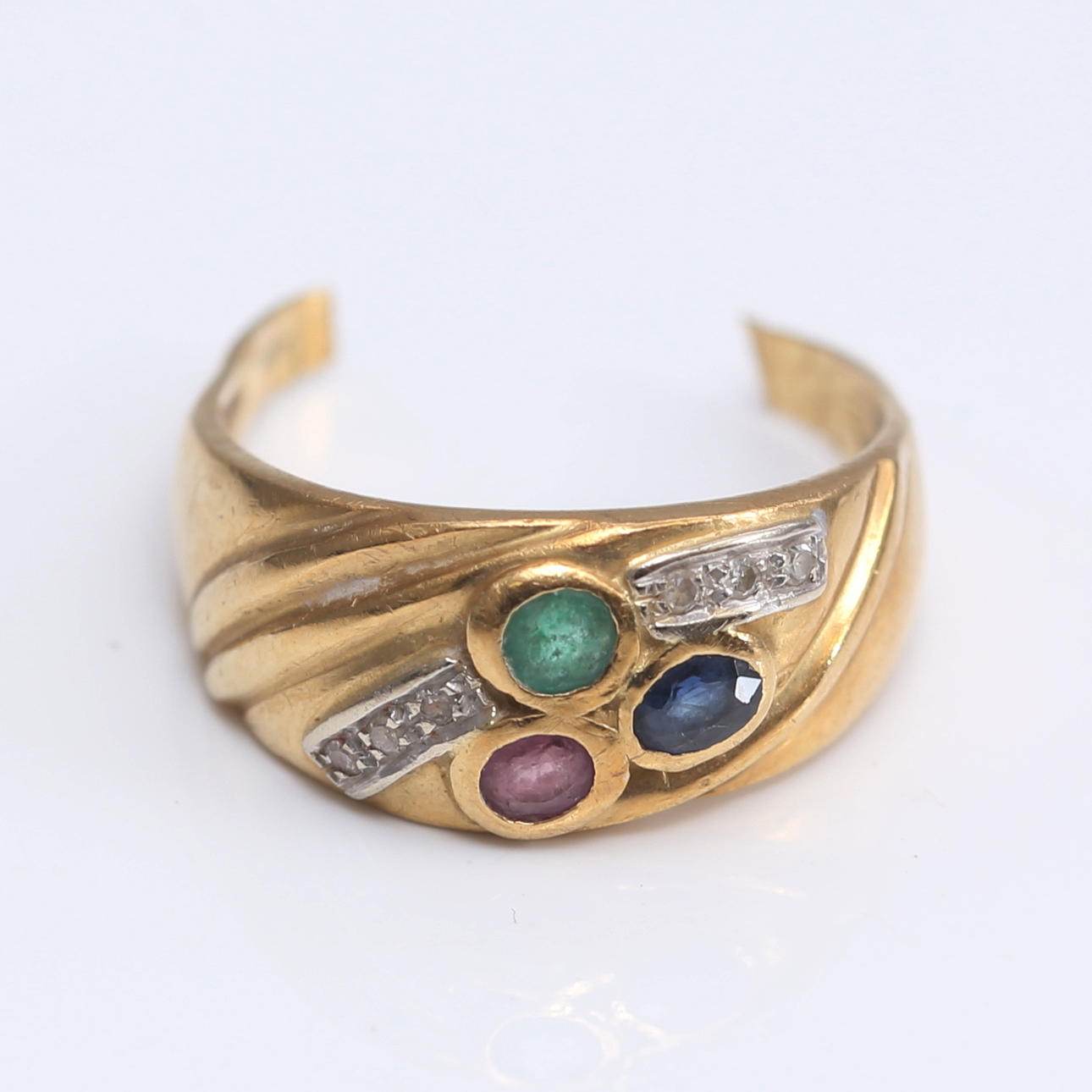 SKROTGULD, 18 k guld, 4,57 gram.