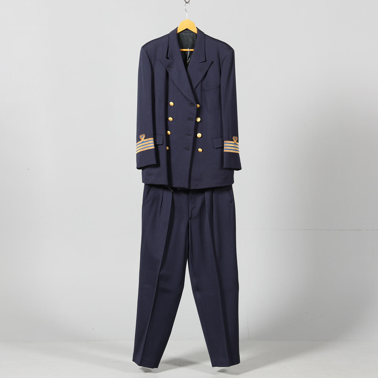 SAILOR'S COSTUME, officer, unknown size.