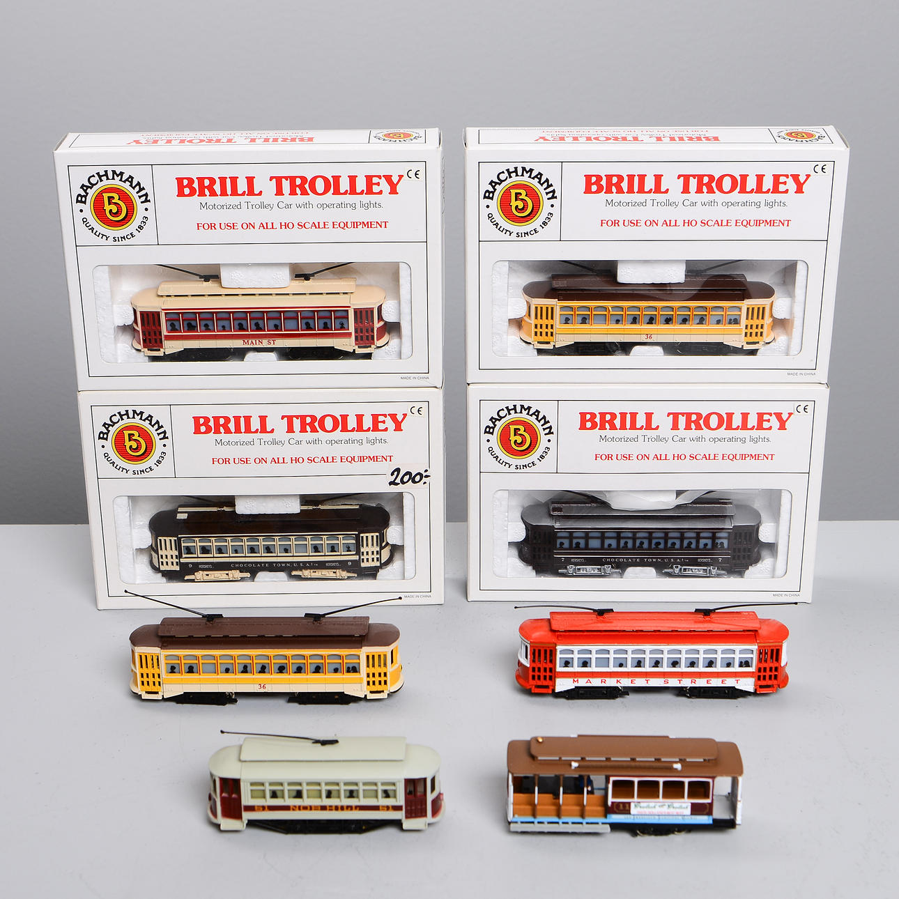 8 railbuses, Bachmann.