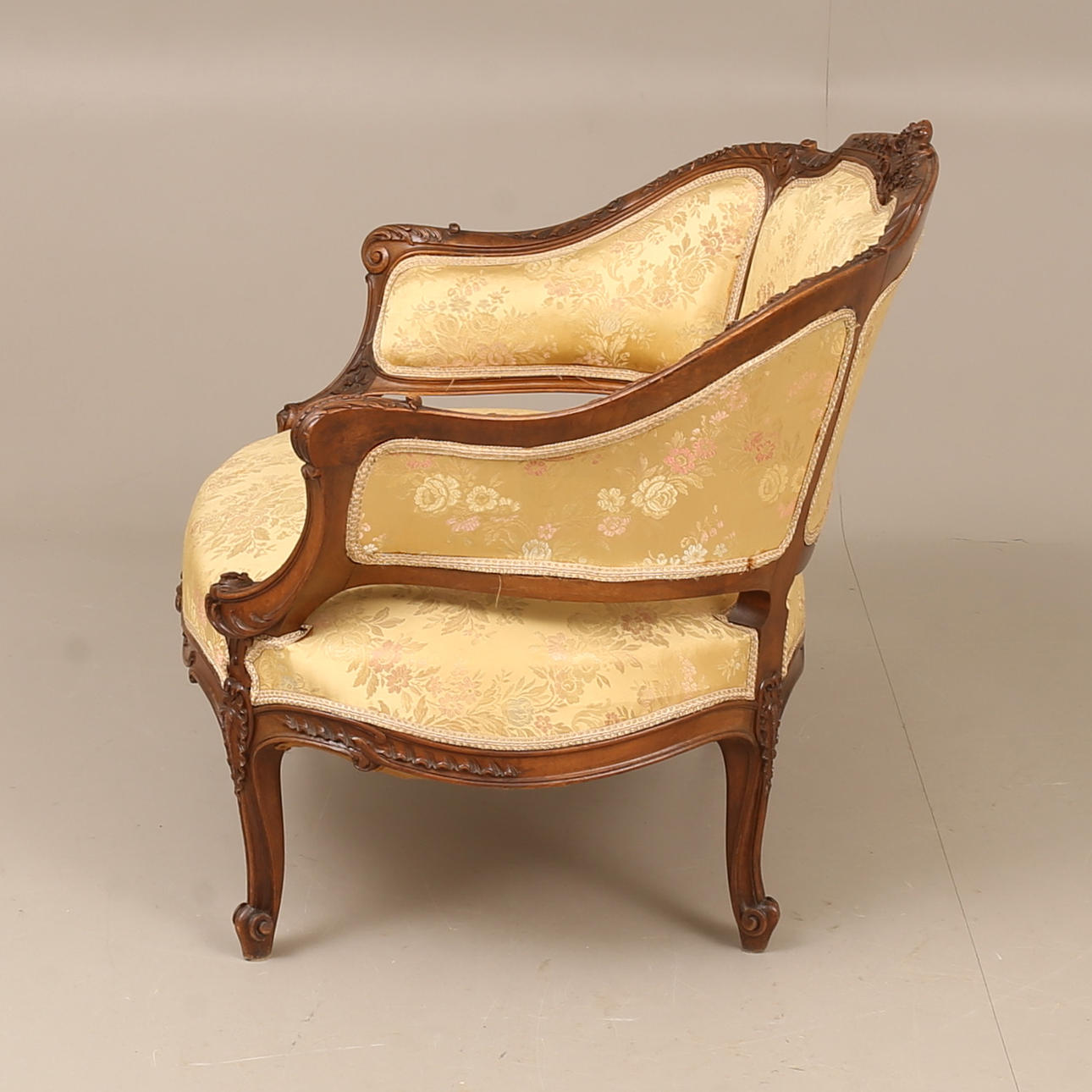 A walnut, Rococo style armchair/sofa, first half of the 20th century ...