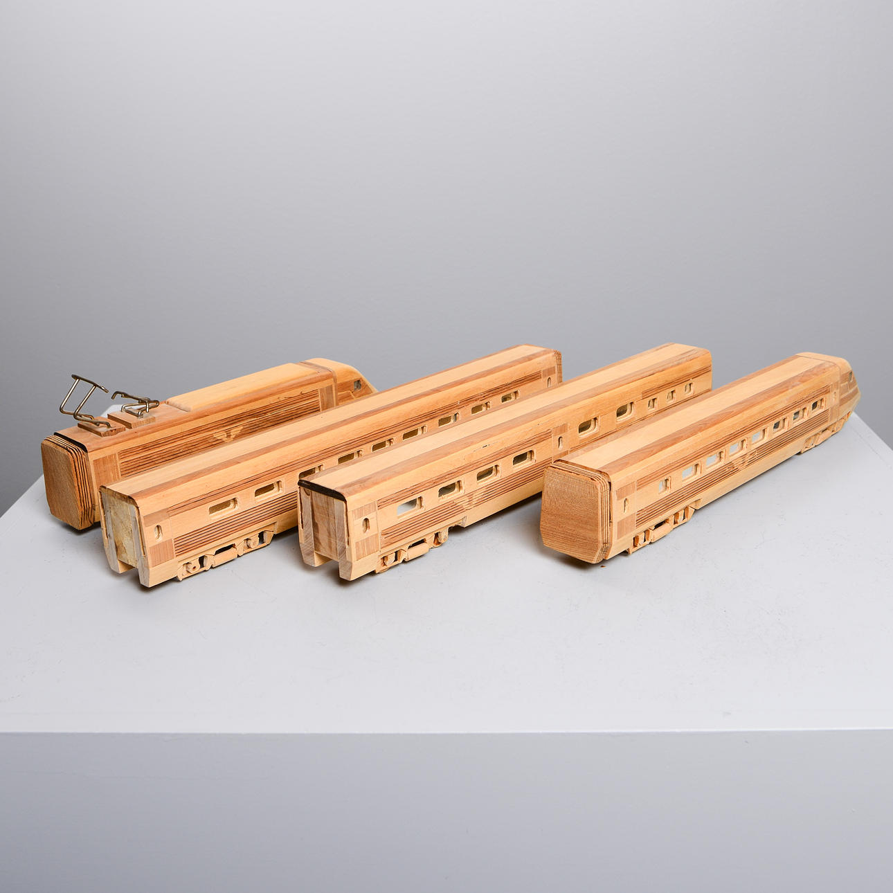WOODEN TRAIN.