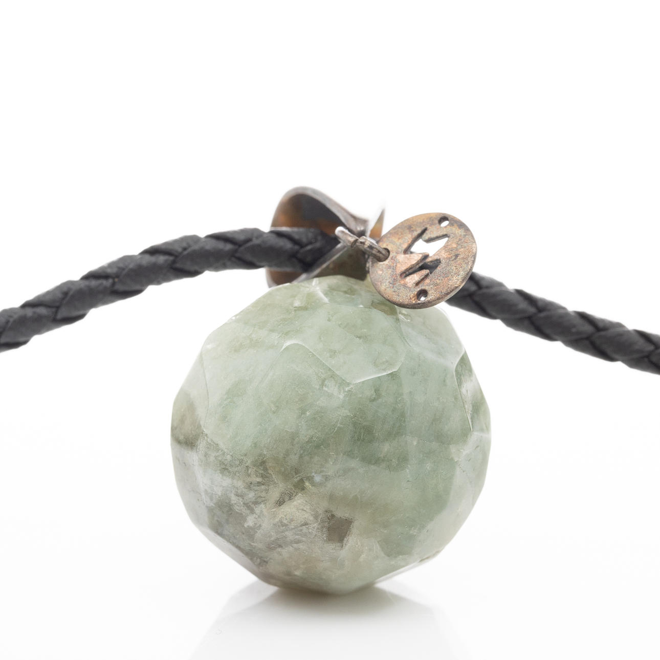 NECKLACE, Sterling Silver, Leather, Green quartz.