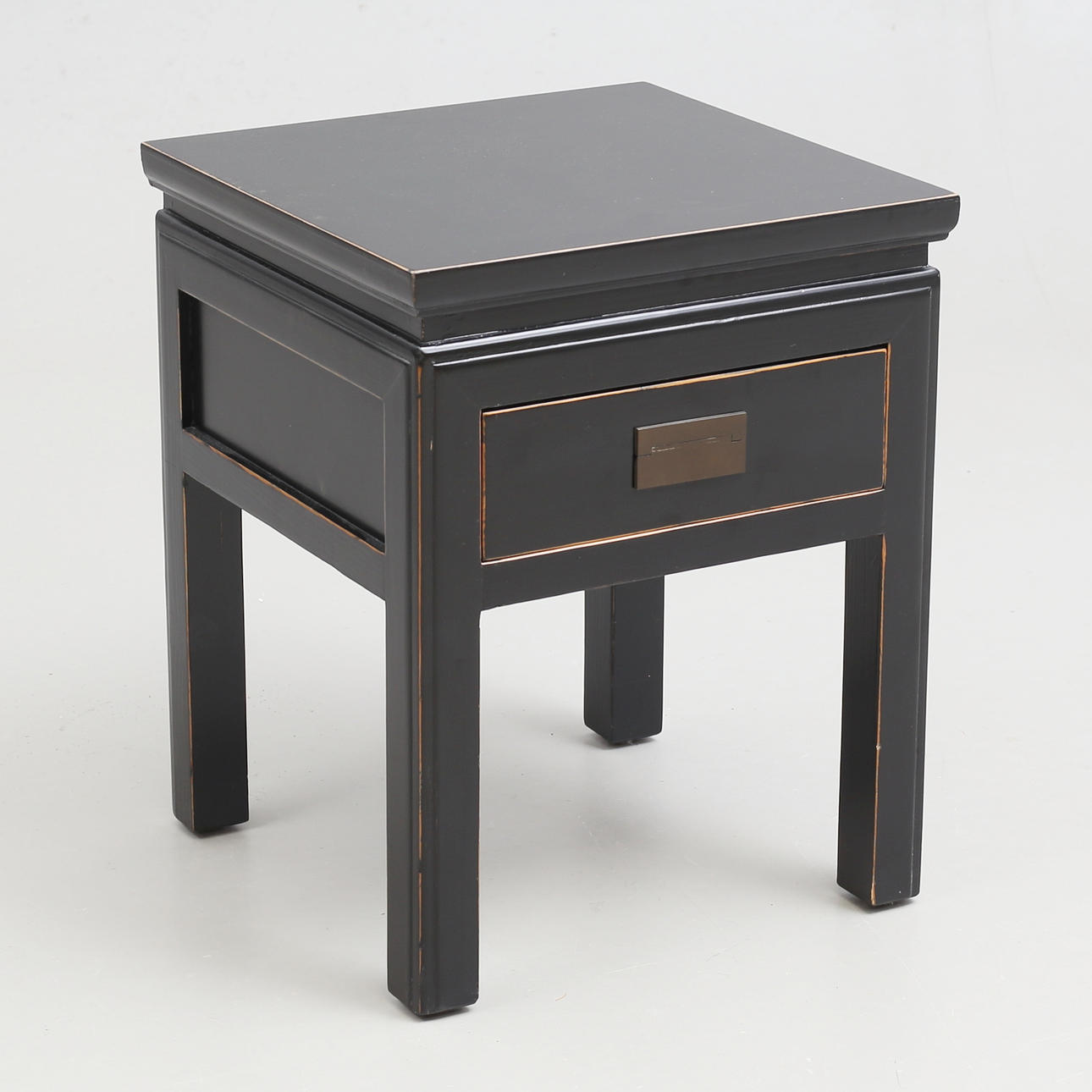 SÄNGBORD, trä, Baazar, Kina, samtida.