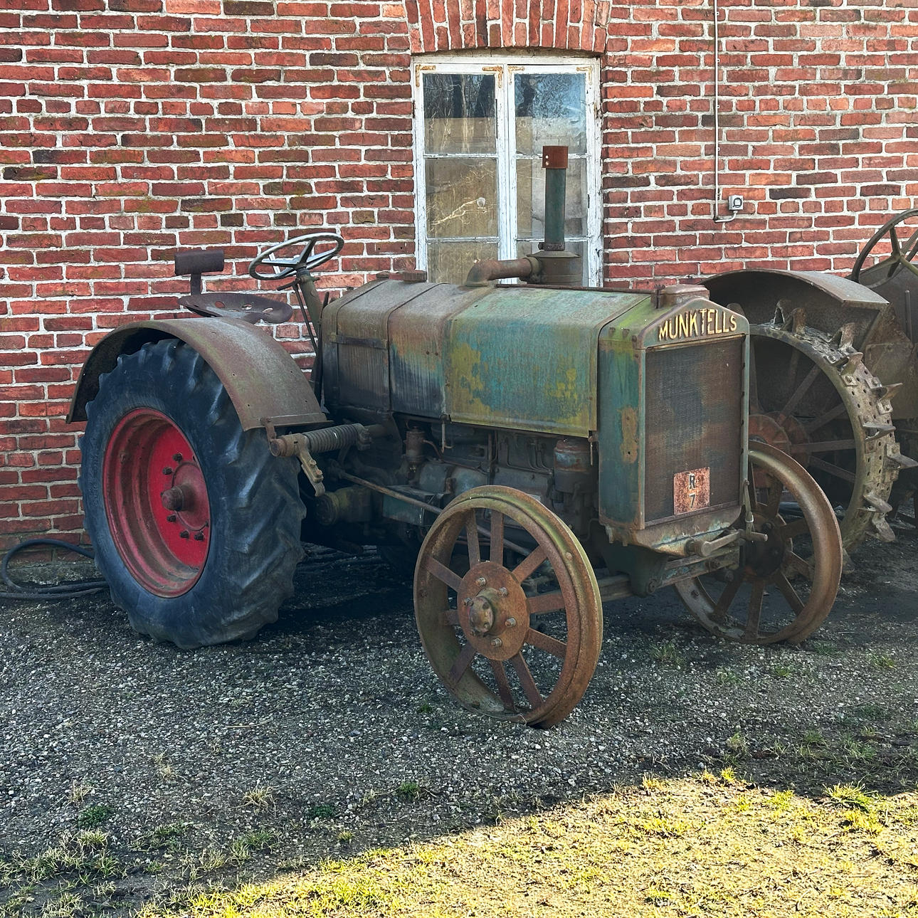 MUNKTELLS BM2, TRACTOR. 1942 model year.