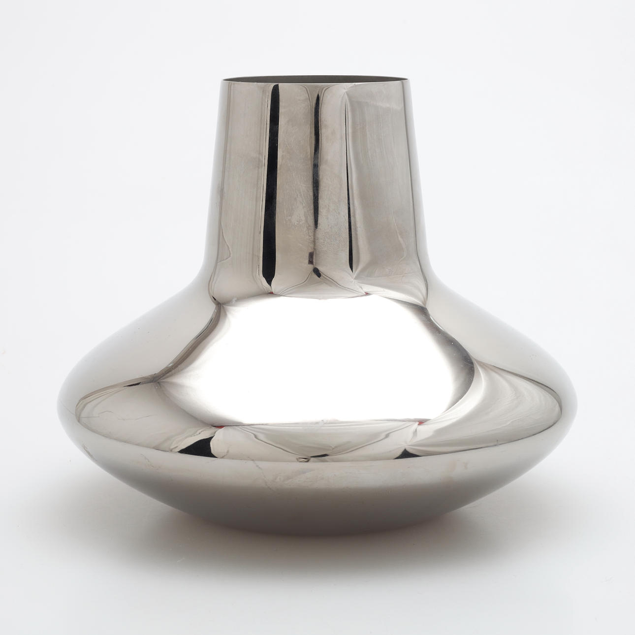 GEORG JENSEN. Vas, metall, Danmark, 1900/2000-tal.
