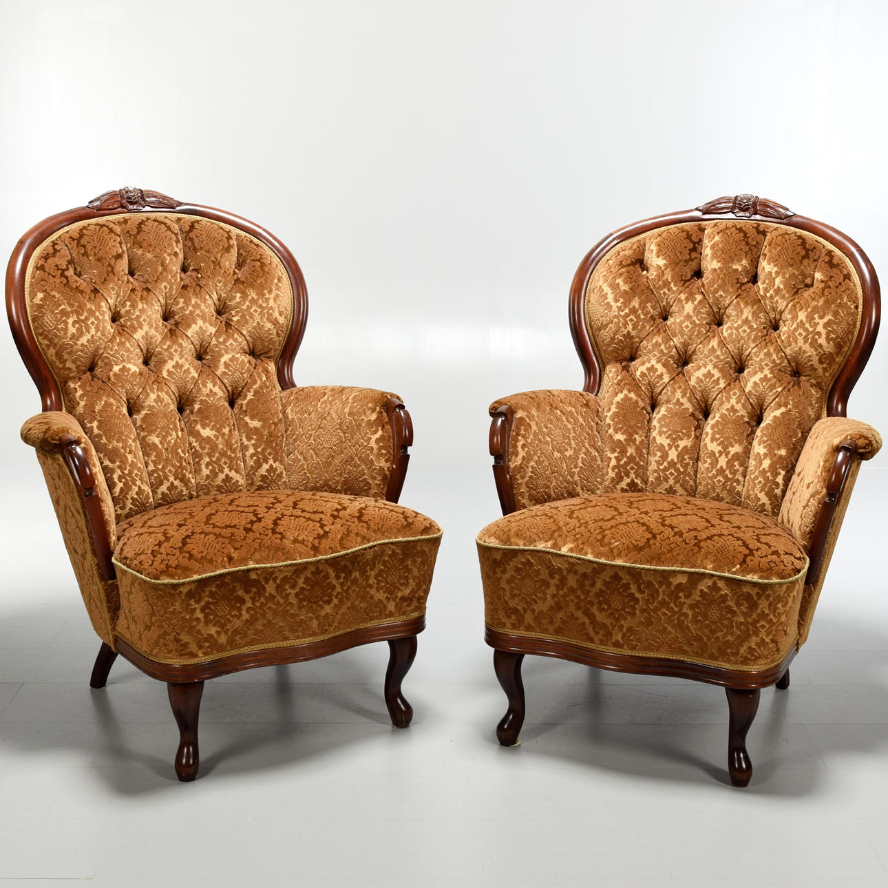 Fåtöljer, ett par, Rokokostil 1900-tal.