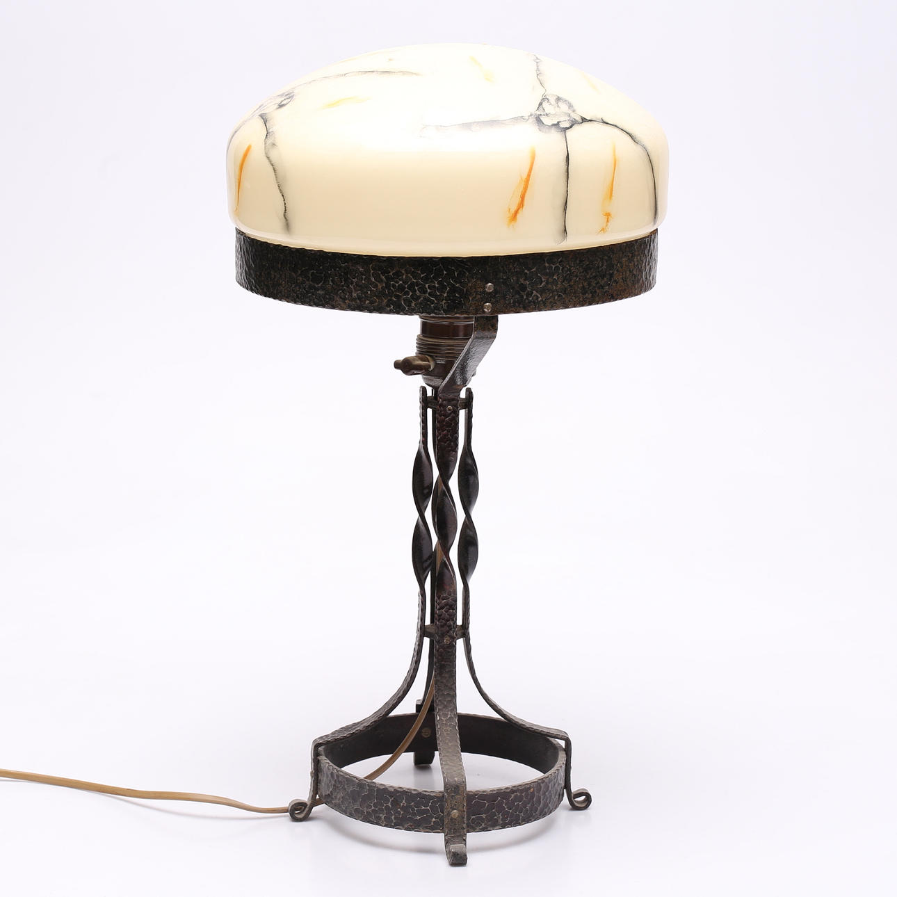 BORDSLAMPA, smide, 1900-tal.