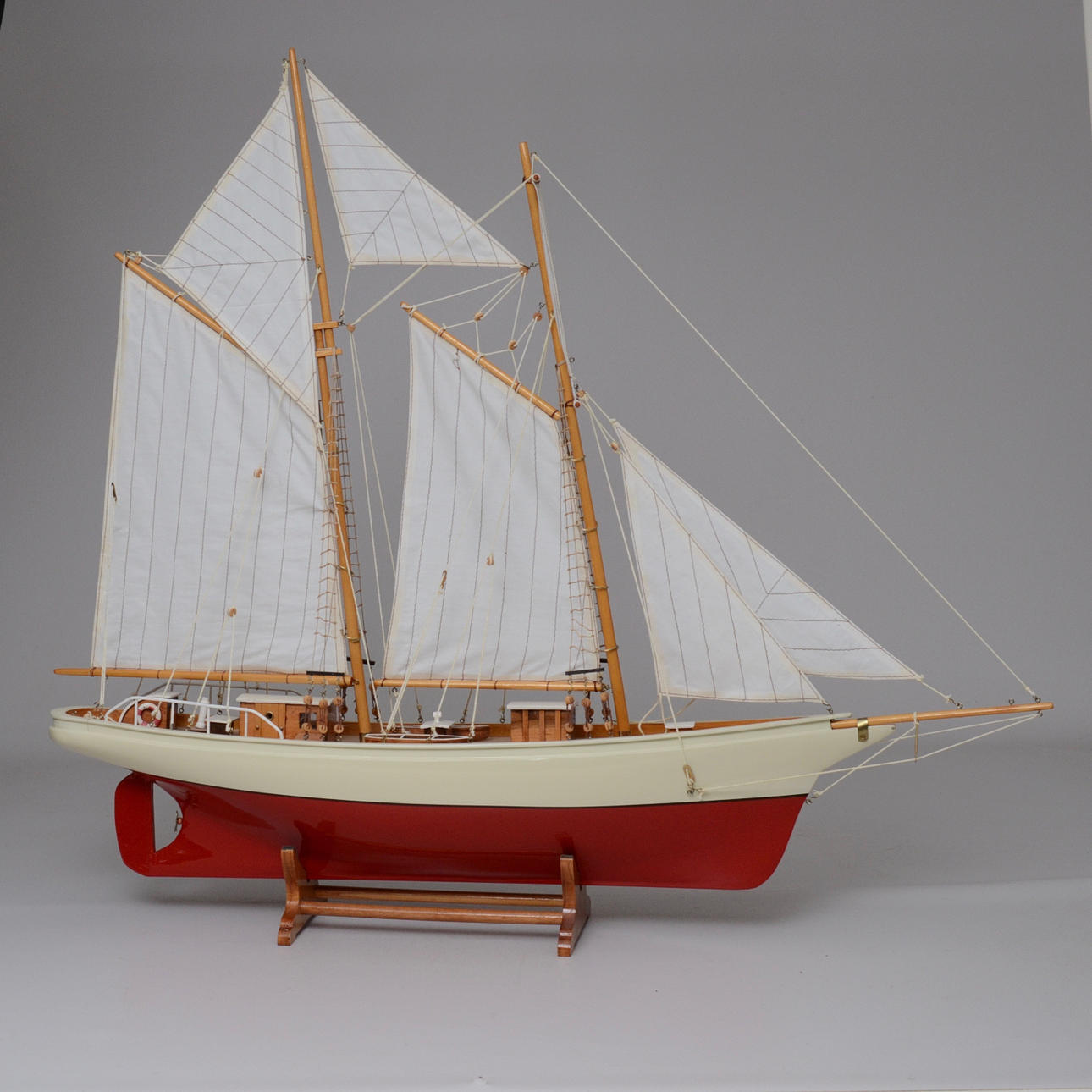 MODELLBÅT, segelbåt äldre.