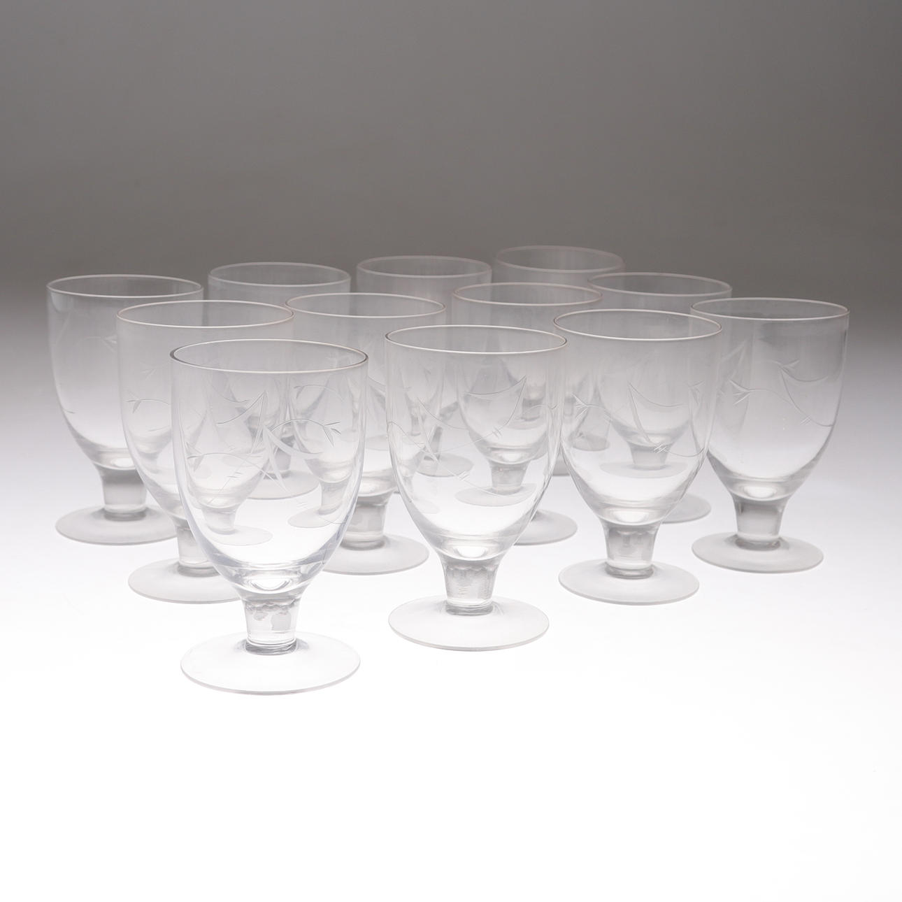 GLAS, 12 st, 1900-talets första hälft.