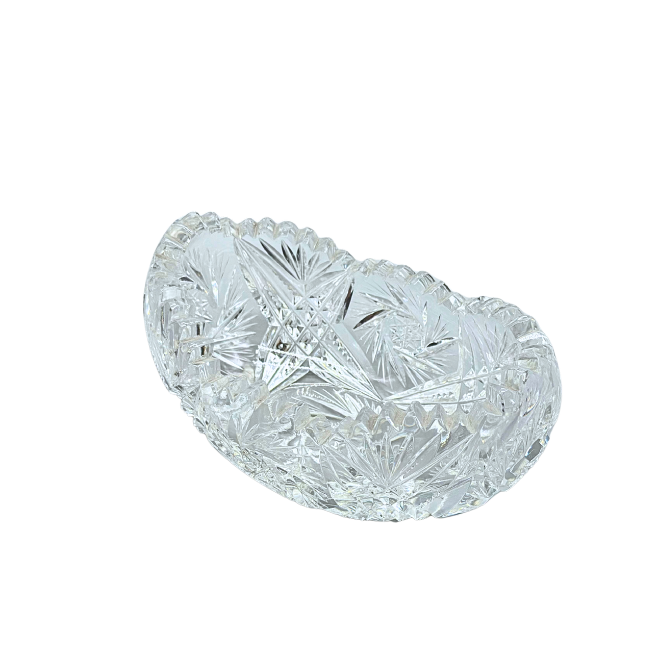 LEAD CRYSTAL BOWL.