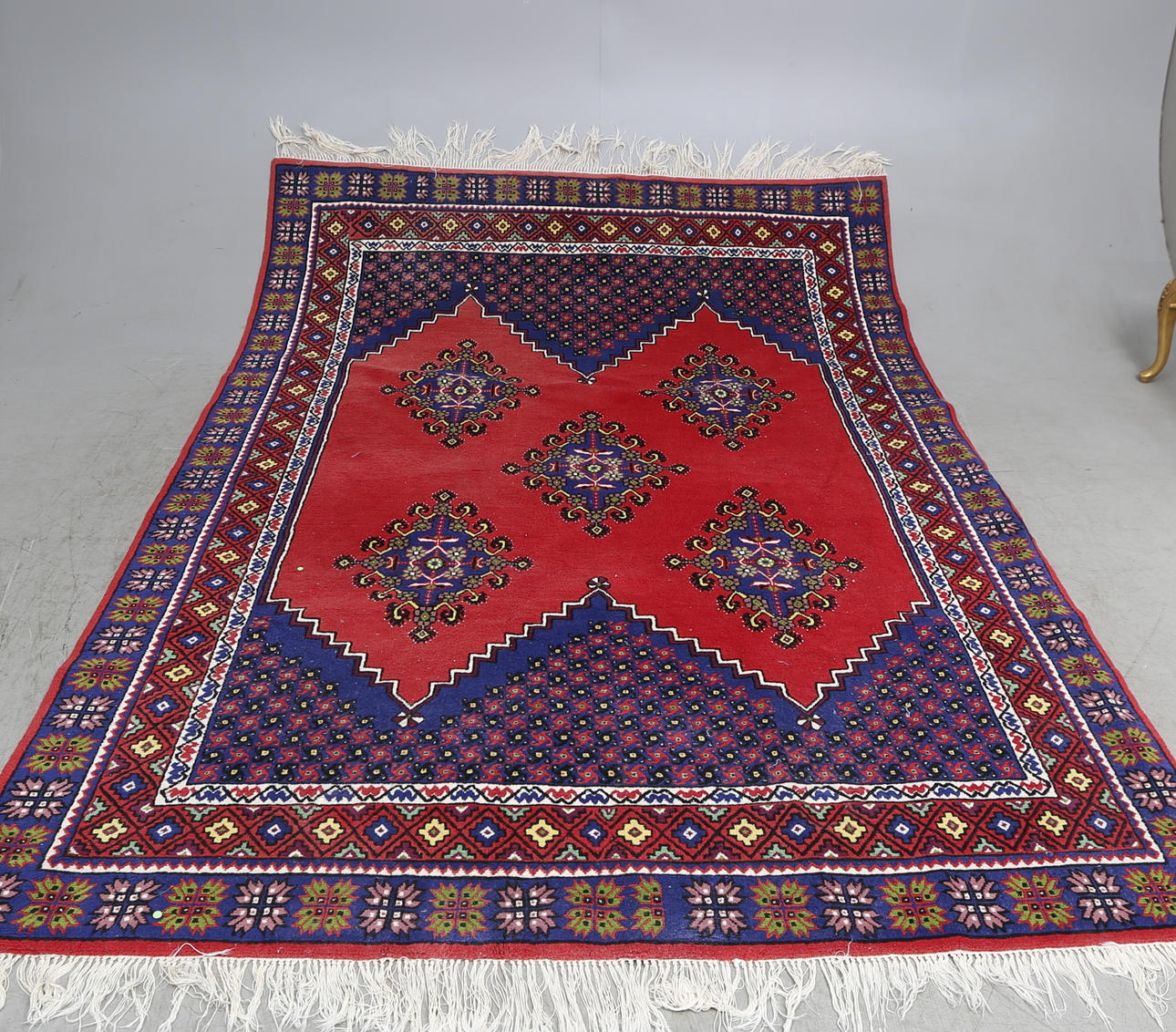 MATTA, Tunisien, ca. 280x210 cm.