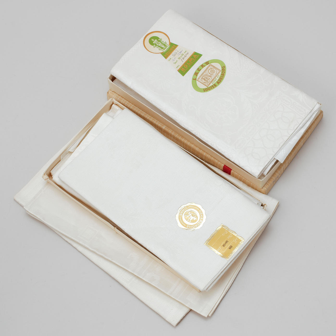 LINNESERVETTER, 40 stycken, olika modeller.