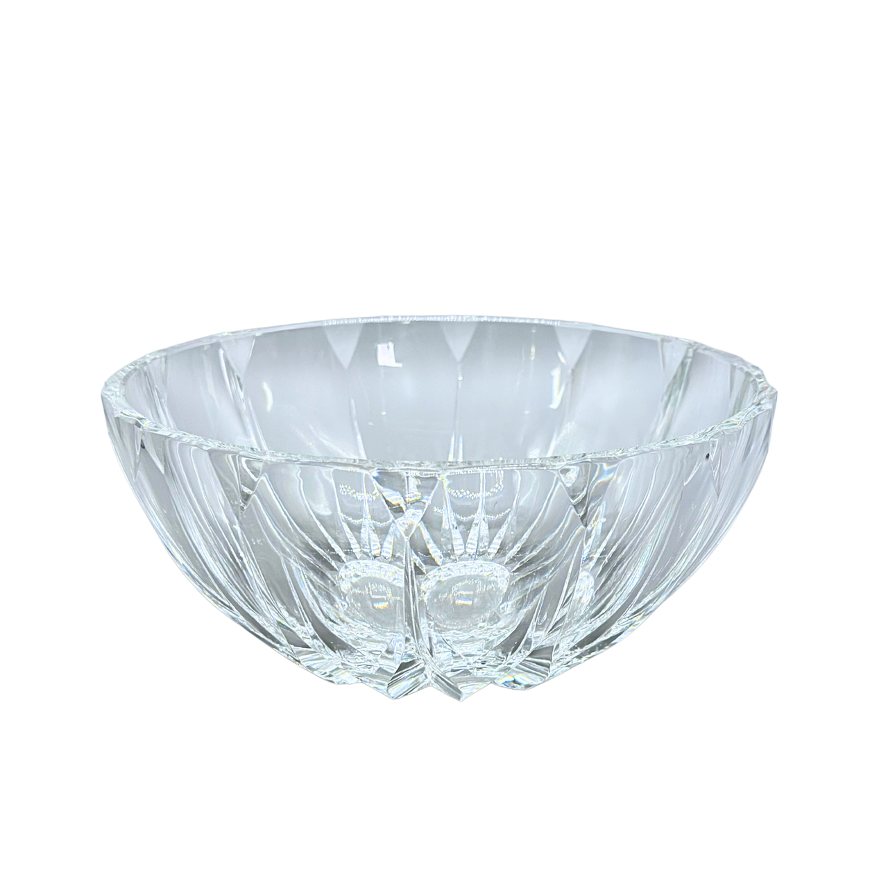 LEAD CRYSTAL BOWL.
