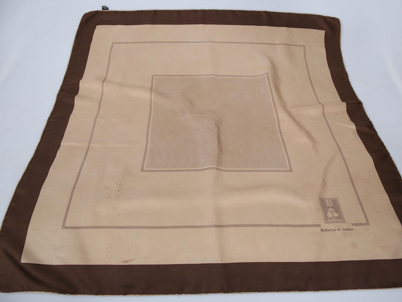 SCARVES, siden, Burberry, 1900-talets andra hälft.