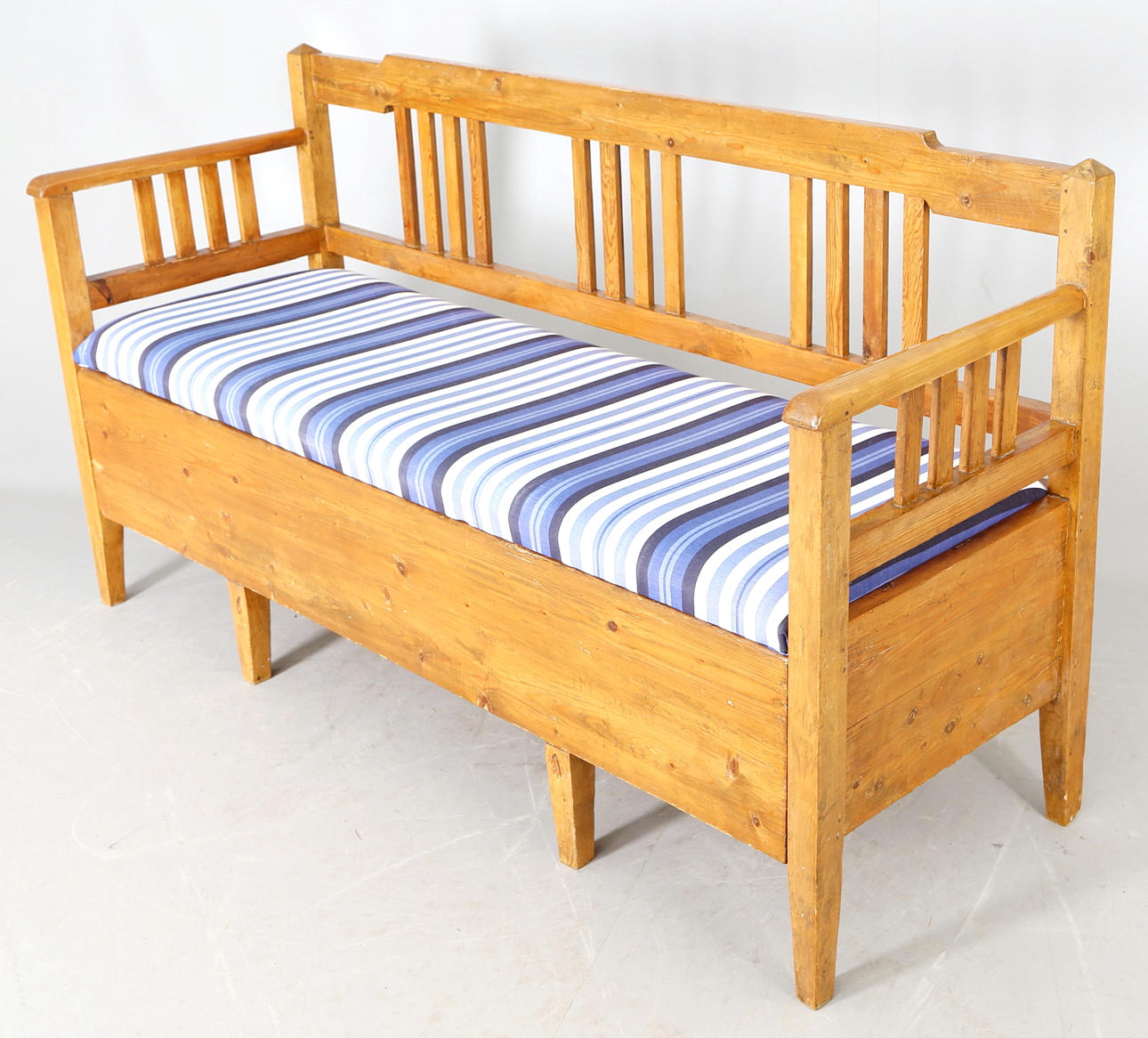 SOFFA, 18/1900-tal.