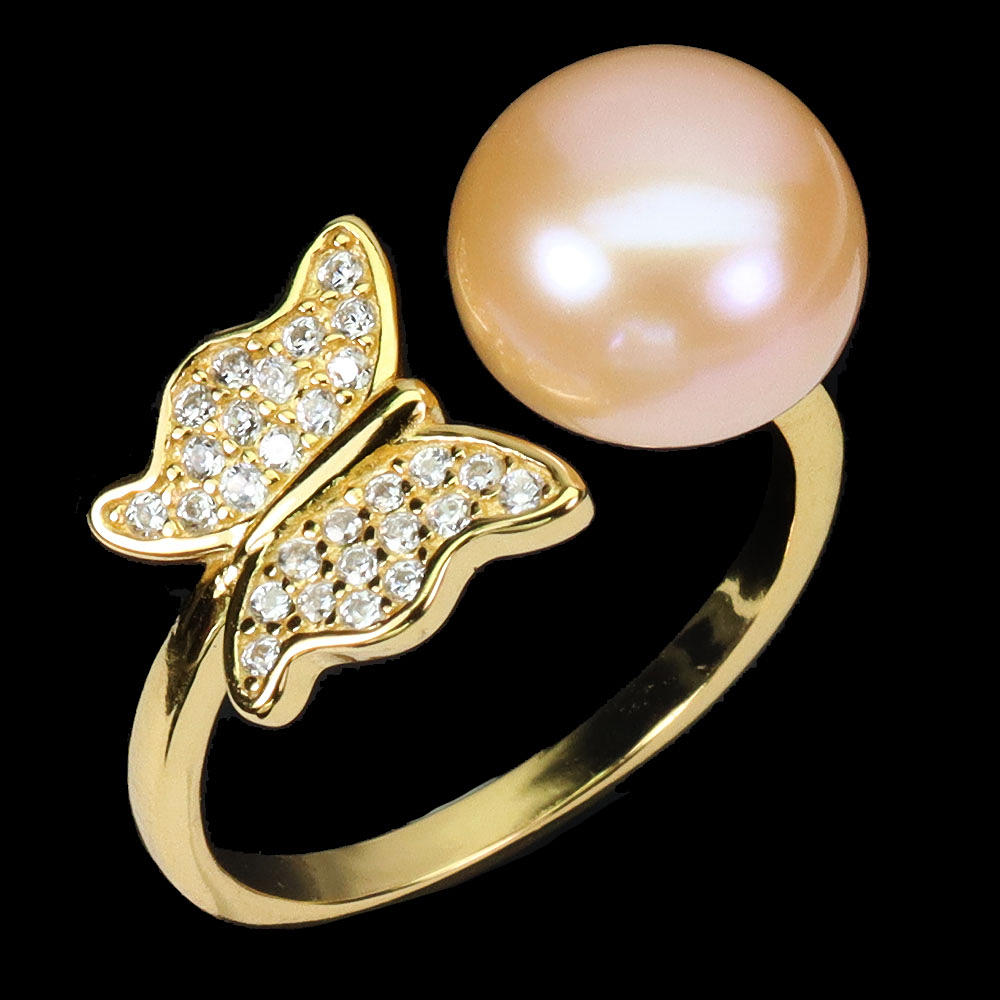 PEARL SILVER GILT RING.