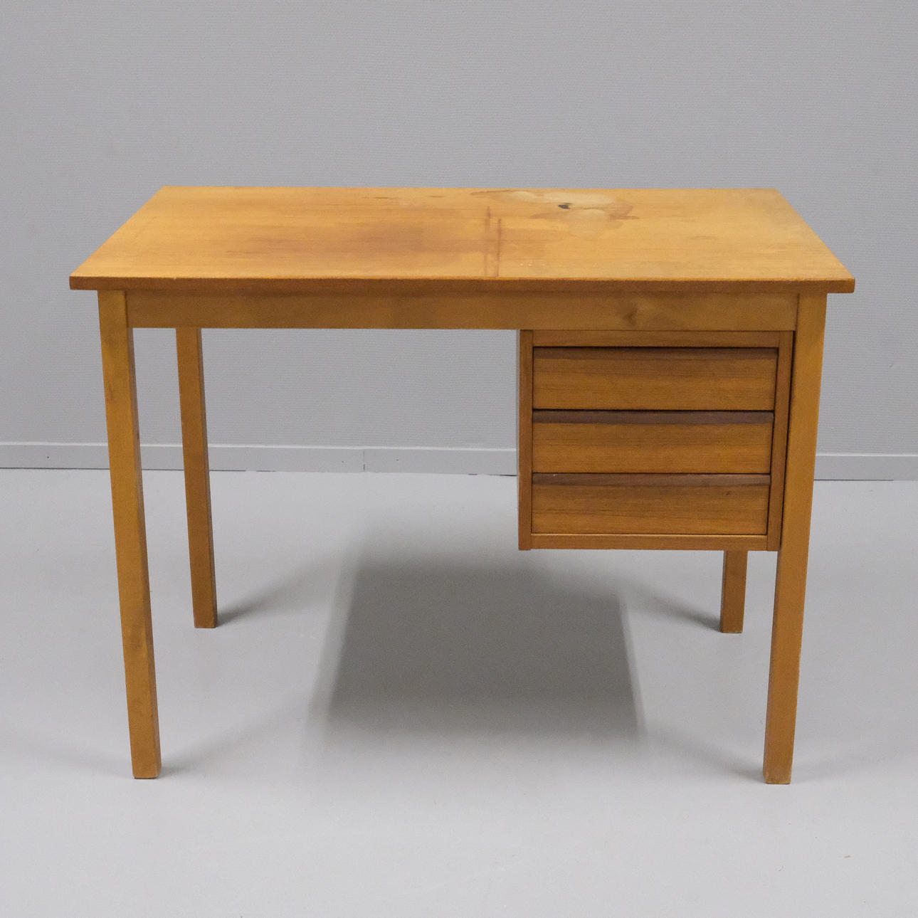 DESK, TEAK.