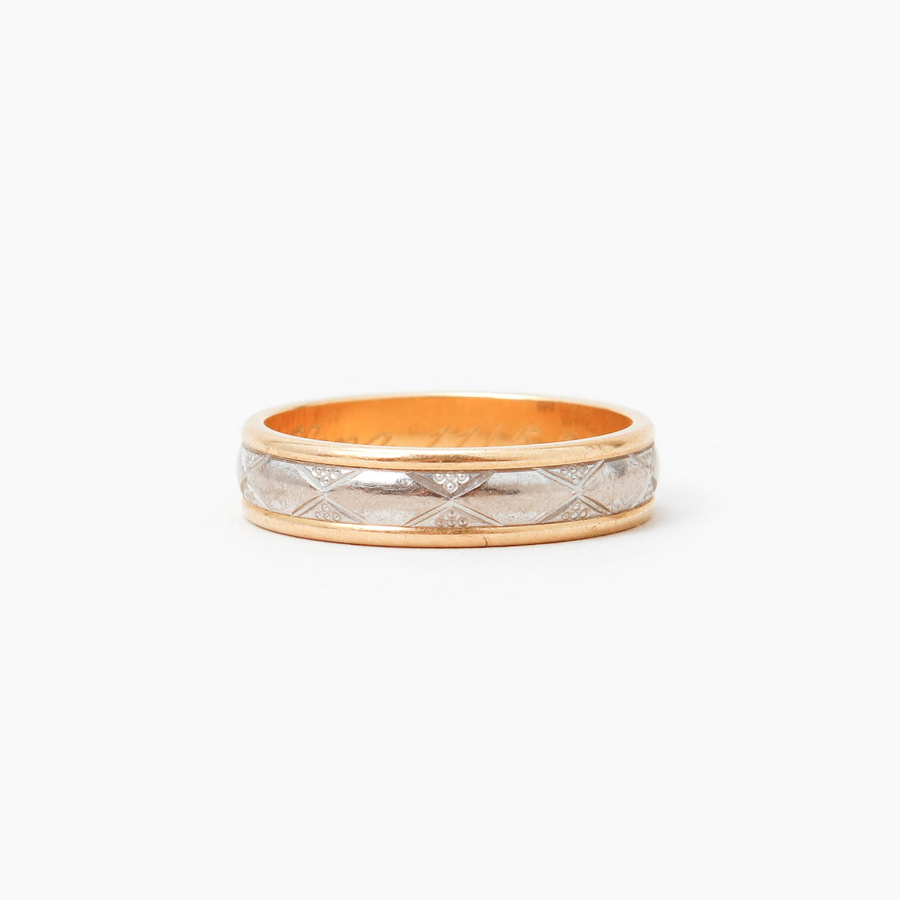 RING, 18k gold, weight approx. 6 grams.