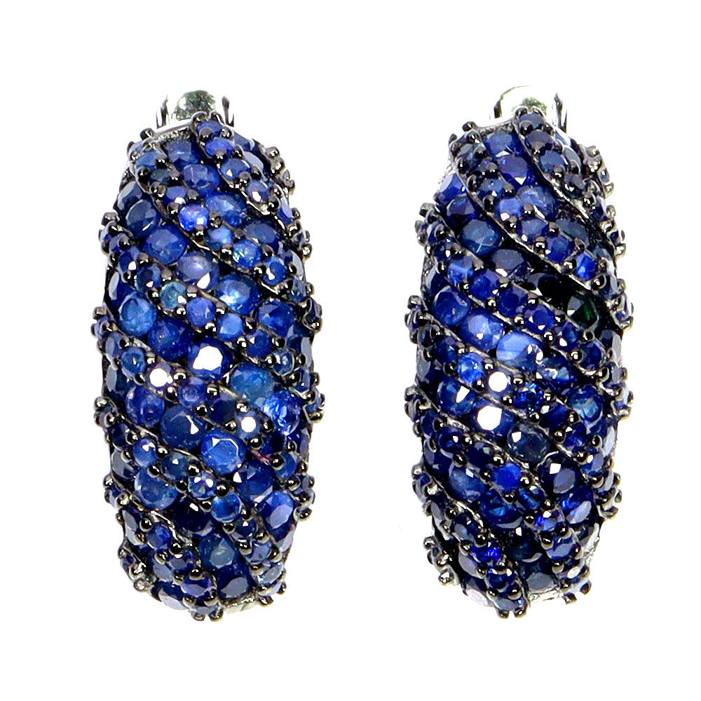 SILVER SAPPHIRE EARRINGS.