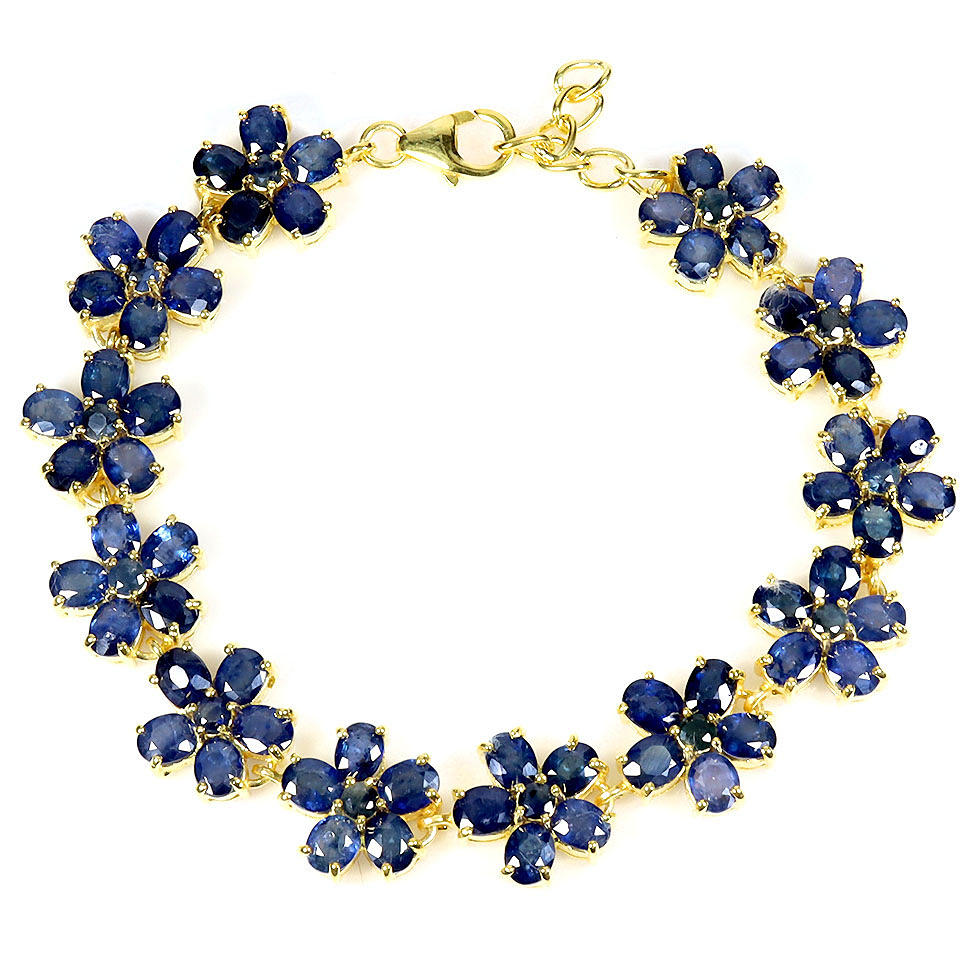 SAPPHIRE FLOWER SHAPED BRACELET.