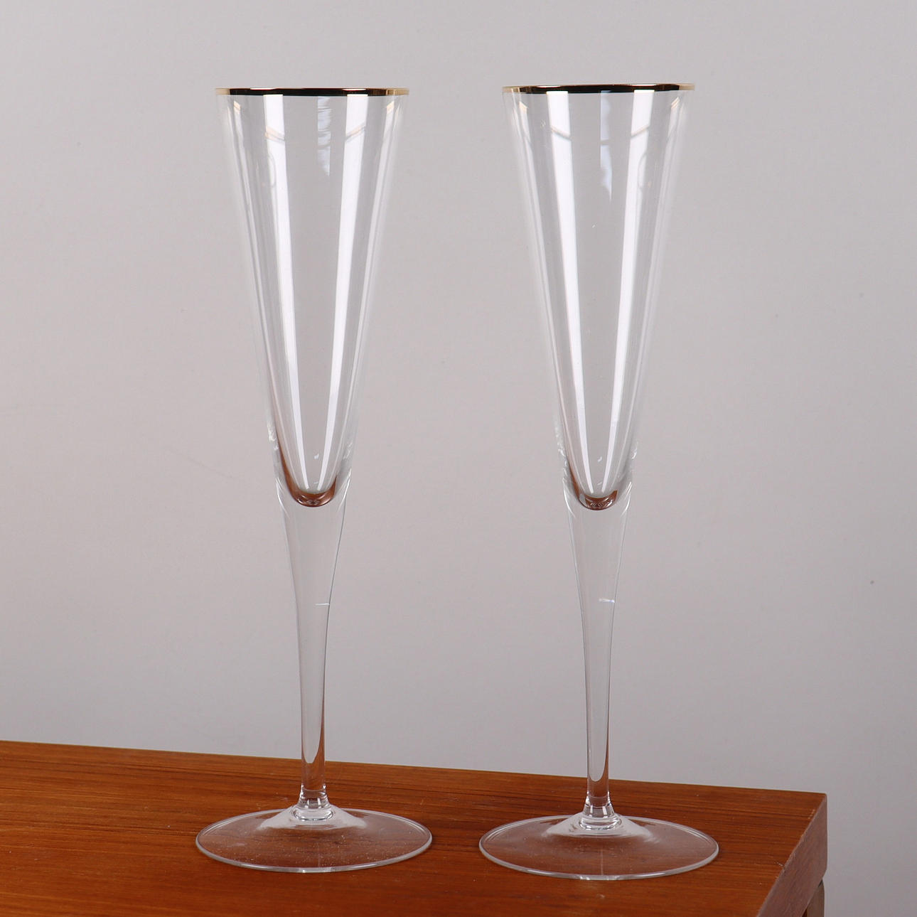 Champagne glasses, 8 pcs, Hallbergs, gold edge.