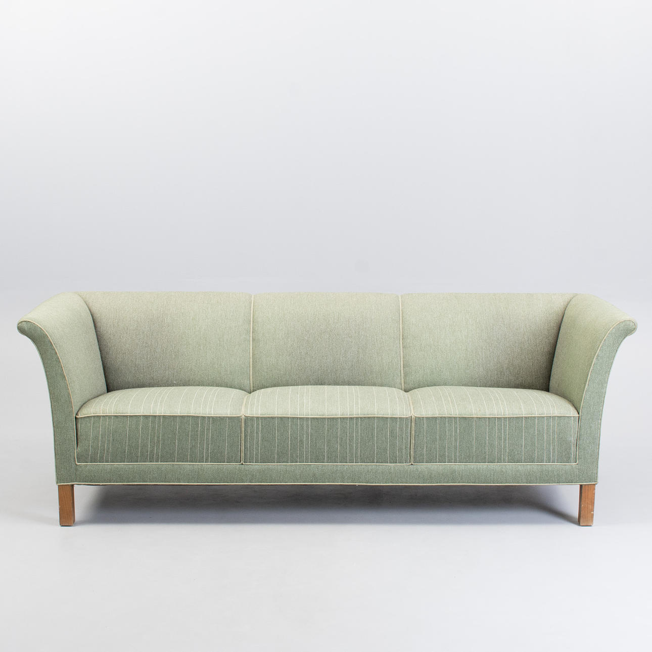 FRITZ HANSEN SOFA model 1513. Denmark, 1950s.