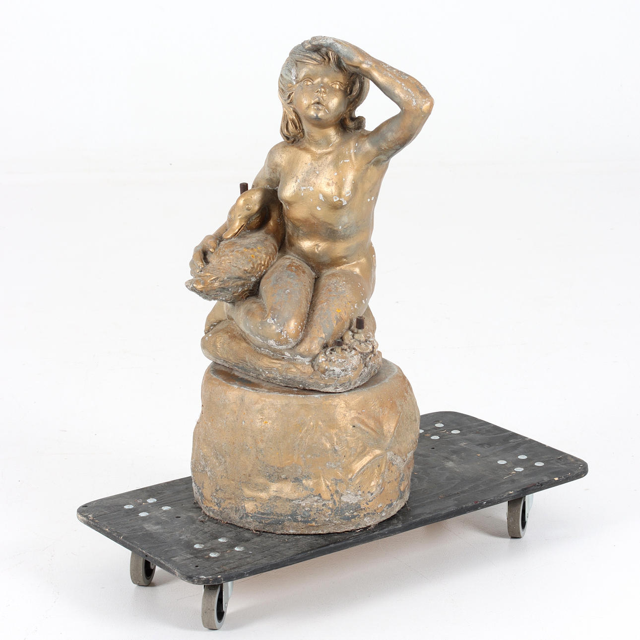 GINO MANCA. Trädgårdsfontän, patinerad stenmassa, 1900-tal.