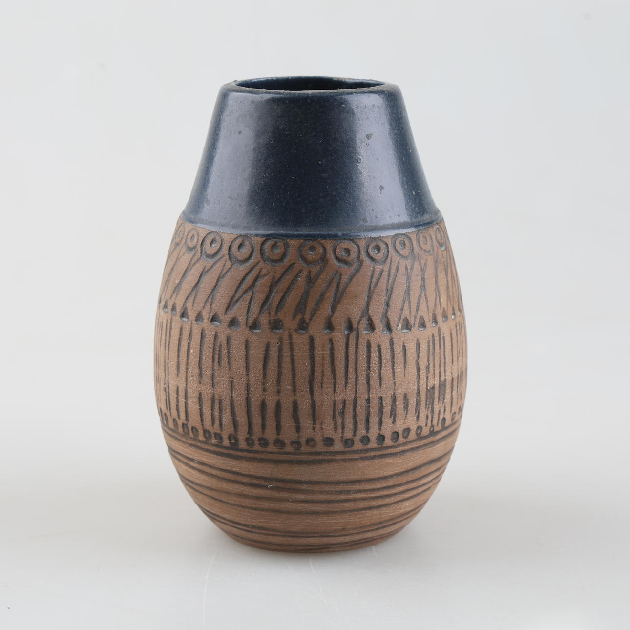 A stoneware vase, “Granada”, Lisa Larson, Gustavsberg.