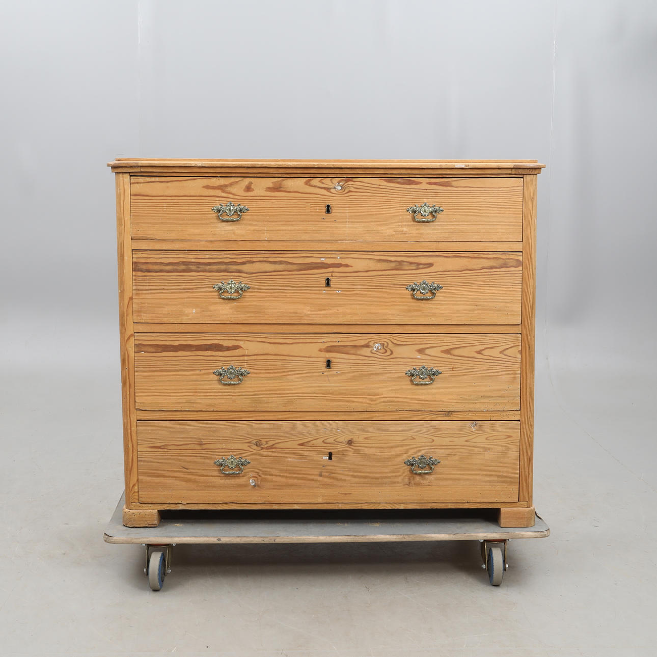 BYRÅ, 4 lådor, 1800-tal.