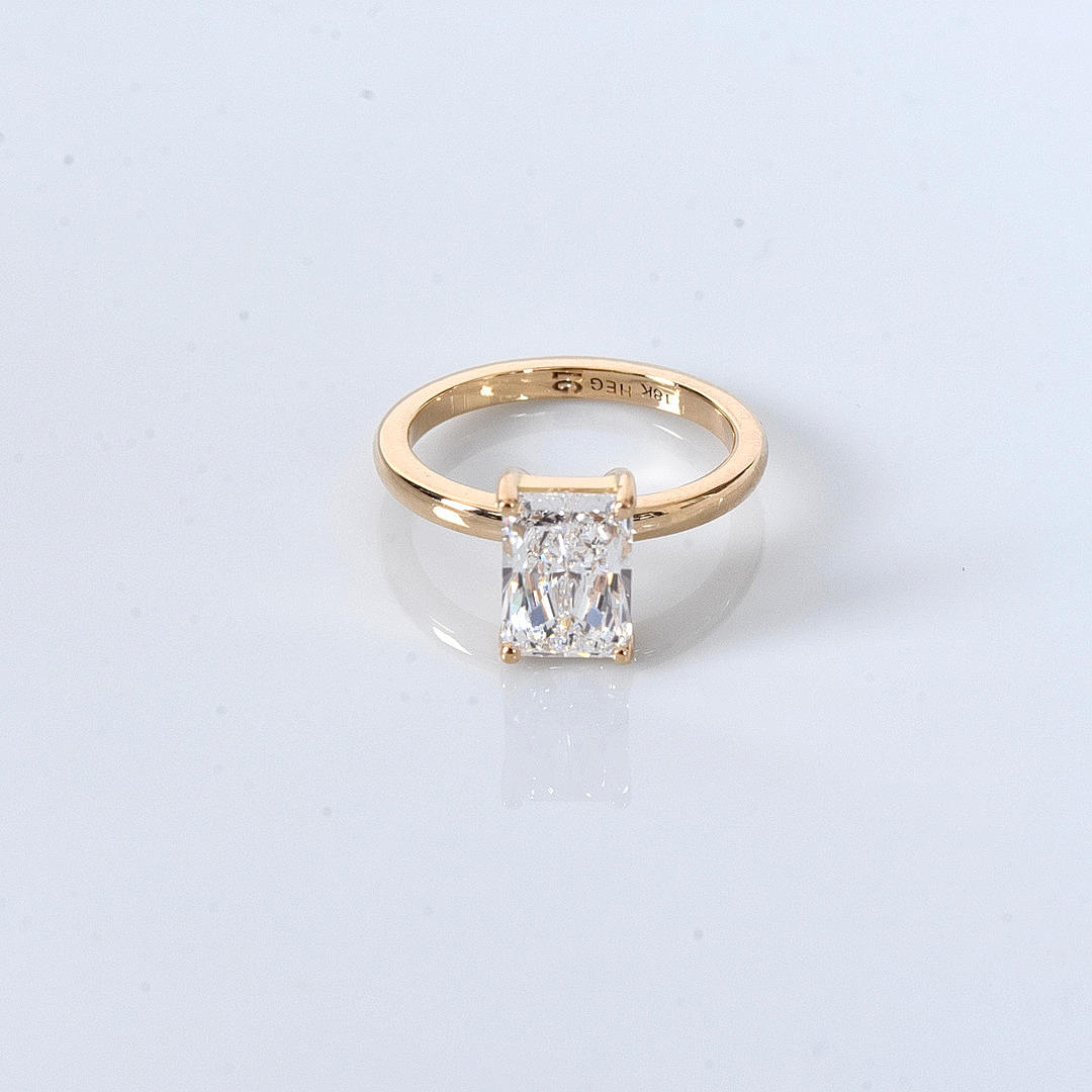 DIAMOND RING, 2,01ct, 18K, IGI Cert Labgrown.