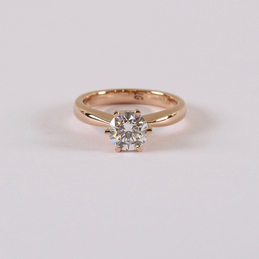 DIAMOND RING, 1,02ct, 18K IGI Cert Labgrown.