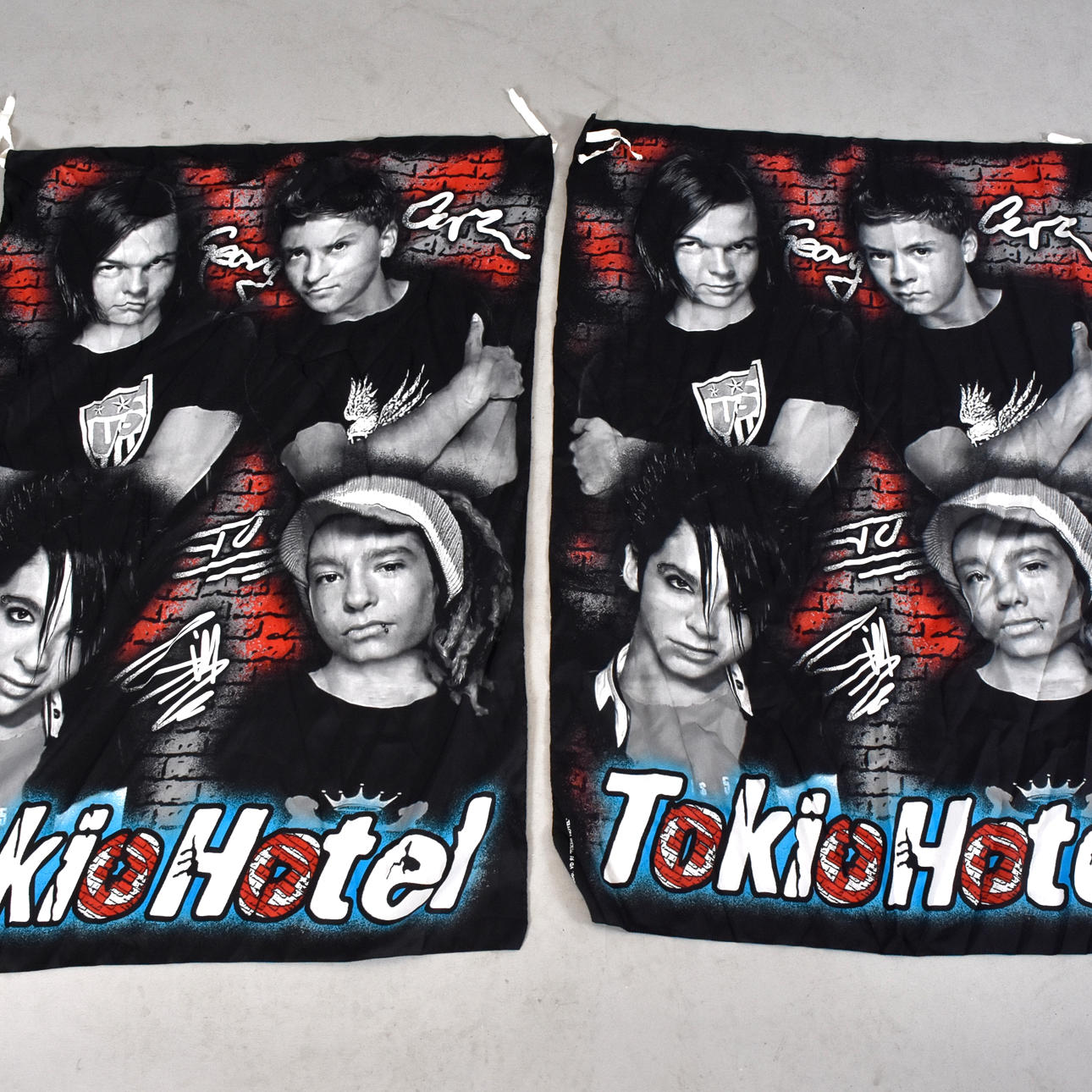 PROMO FLAGS, 2 pcs, Tokio Hotel.