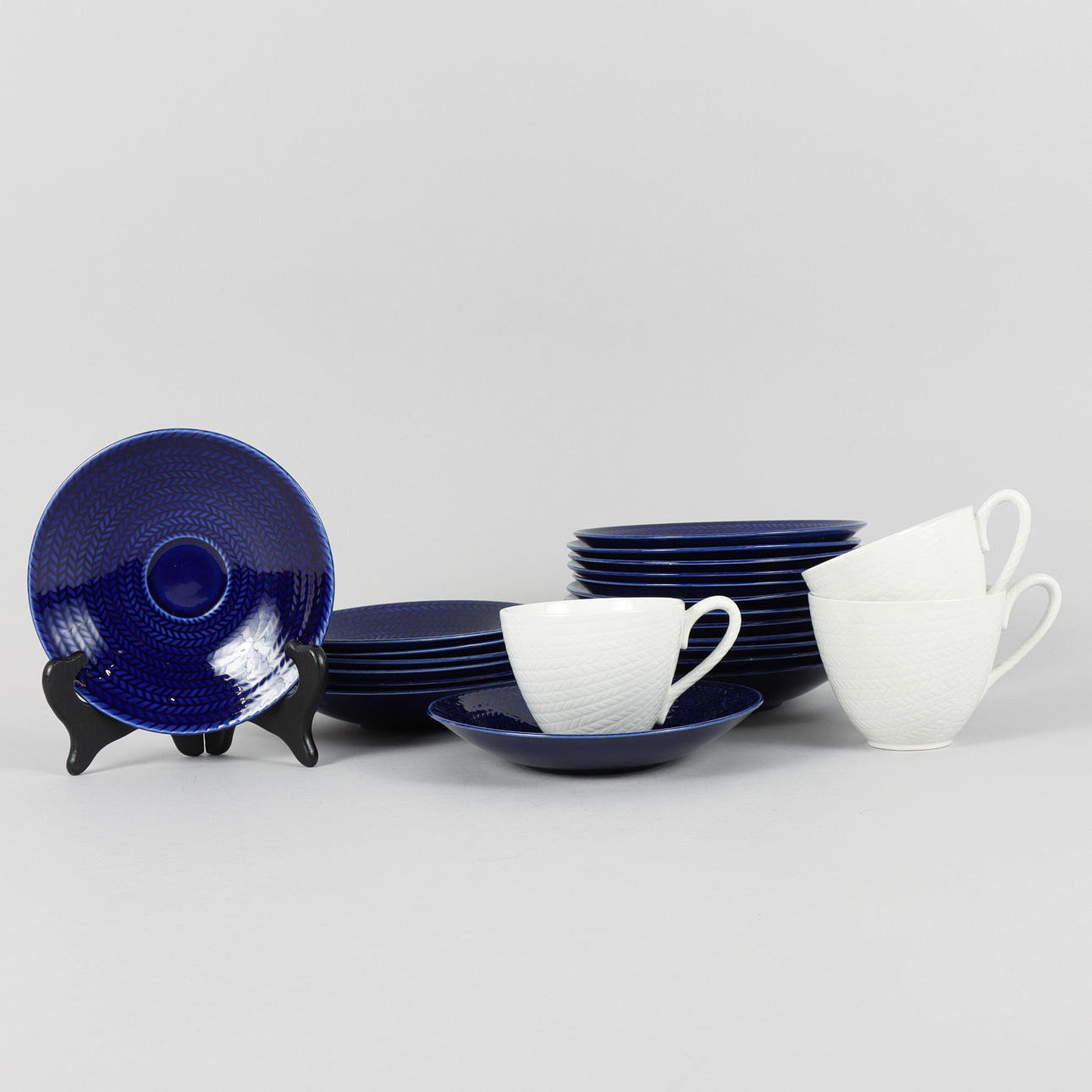 HERTHA BENGTSON. Kaffe- och teporslin, Rörstrand, Blå Eld.