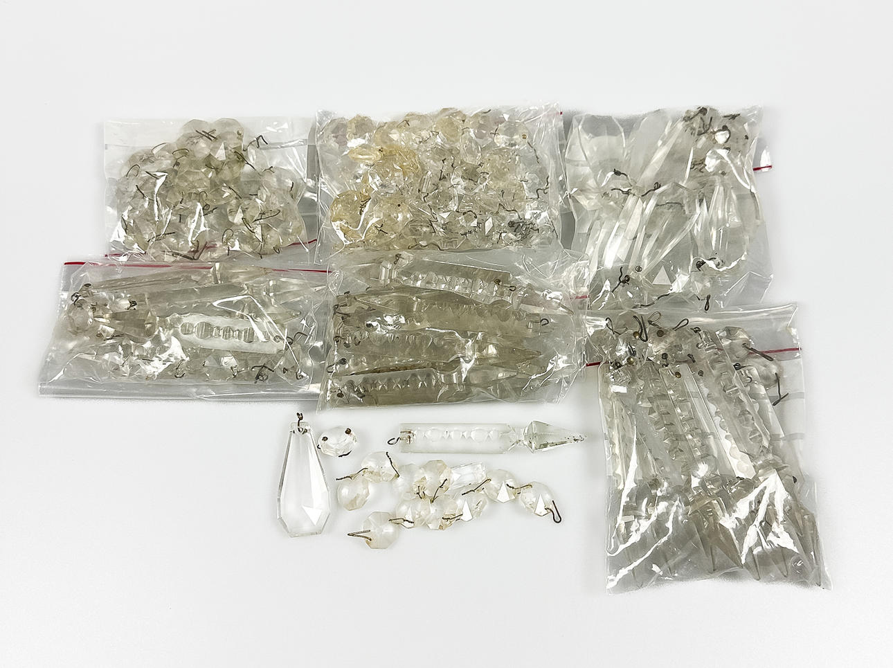 PARTI PRISMOR, glas, 7 sorter.