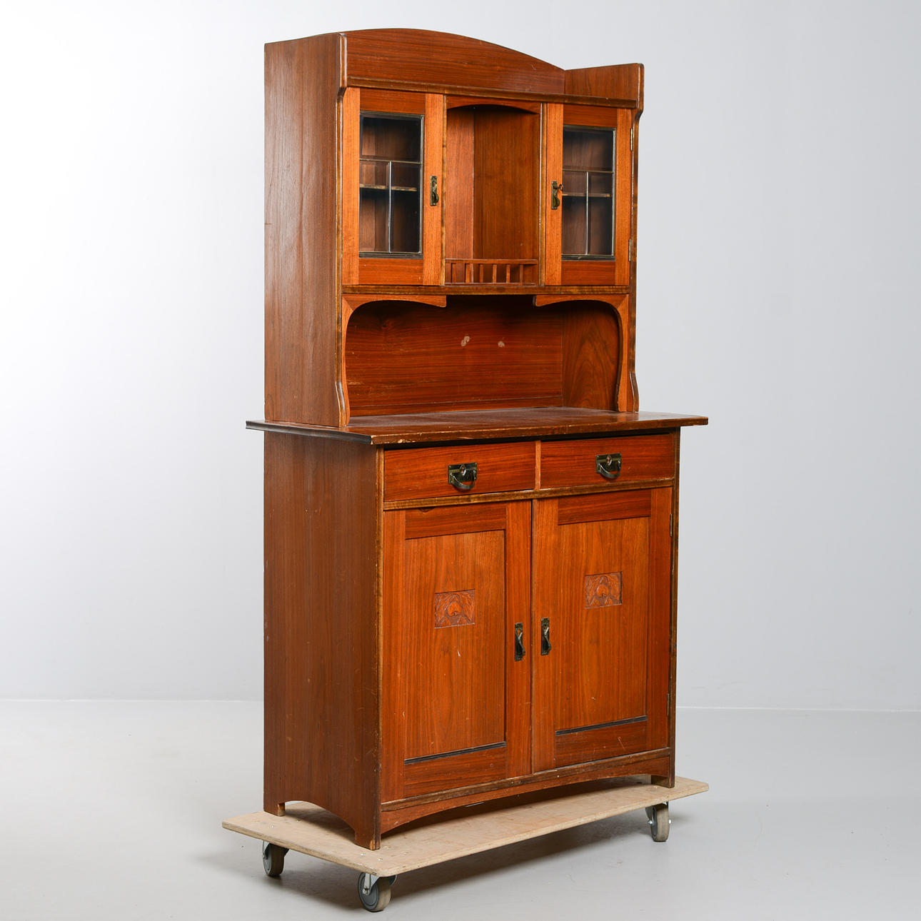 SKÅP, jugend, 1900-talets början.