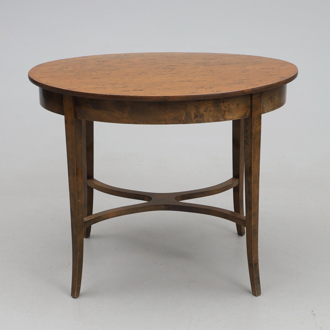 BORD, rotfanér, 1900-tal.