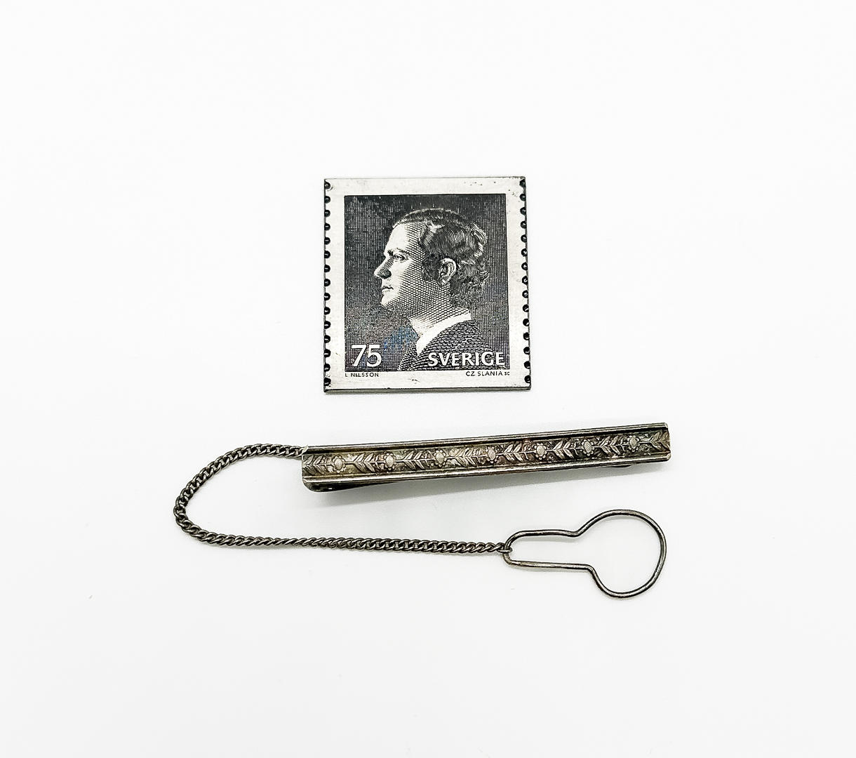 SLIPSNÅL & PLAKETT, bl.a sterling silver.