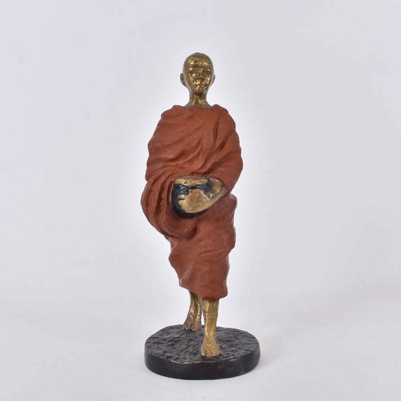 SKULPTUR, bemålad metall, 1900-tal.