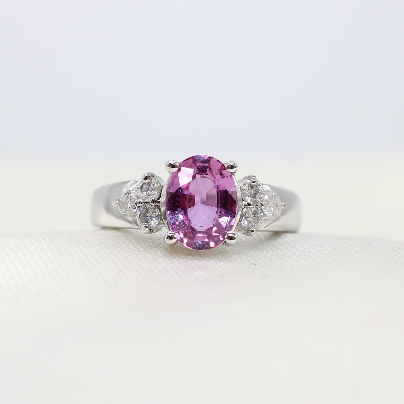 DIAMOND & PINK SAPPHIRE TRILOGY RING.