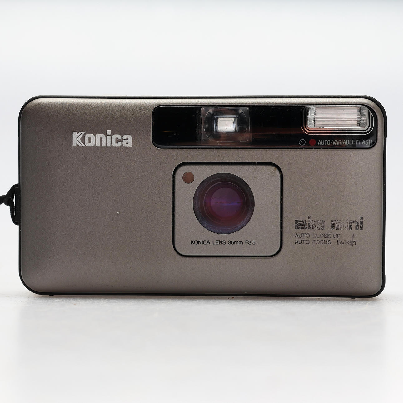 KOMPAKTKAMERA. Konica Big Mini.