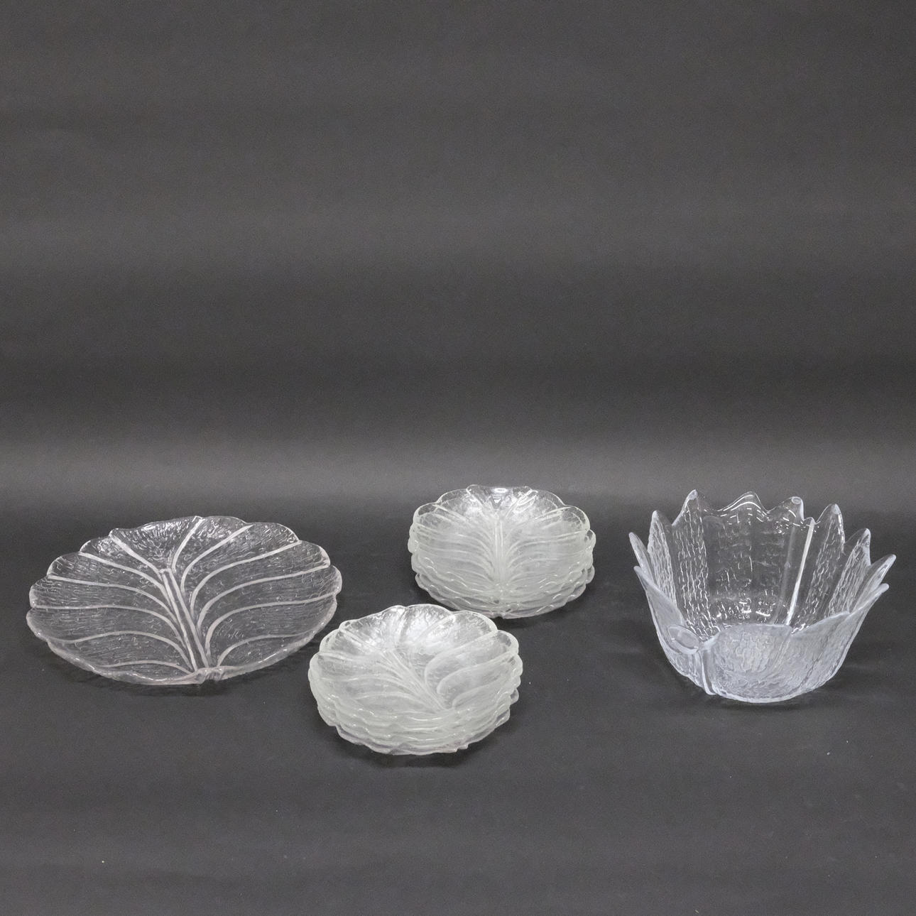 LARS HELLSTEN. ASSIETTER, SKÅL OCH FAT, "EDEN", ORREFORS.