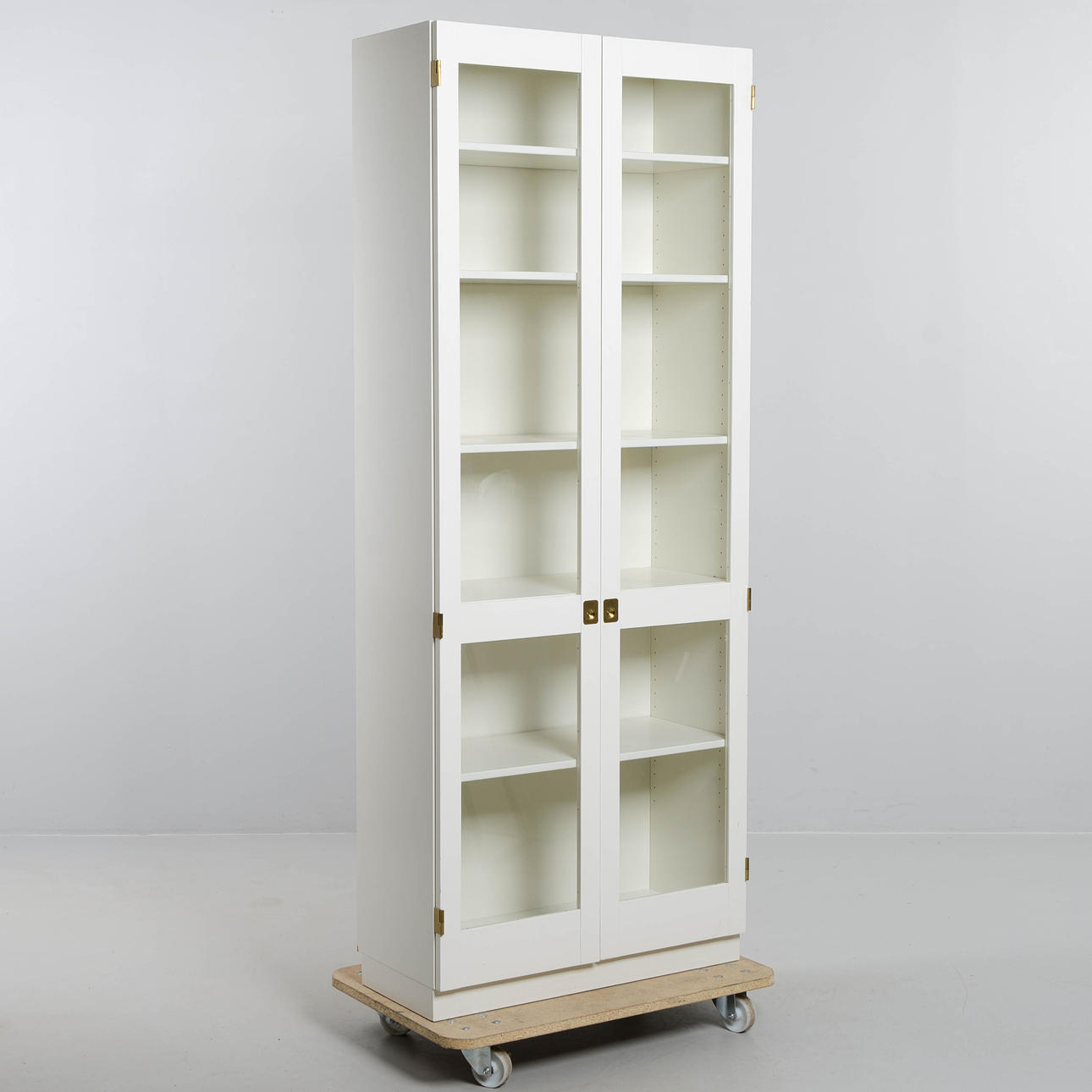 GÖRAN MALMVALL. Display cabinet “KA72", Karl Andersson & Söner.