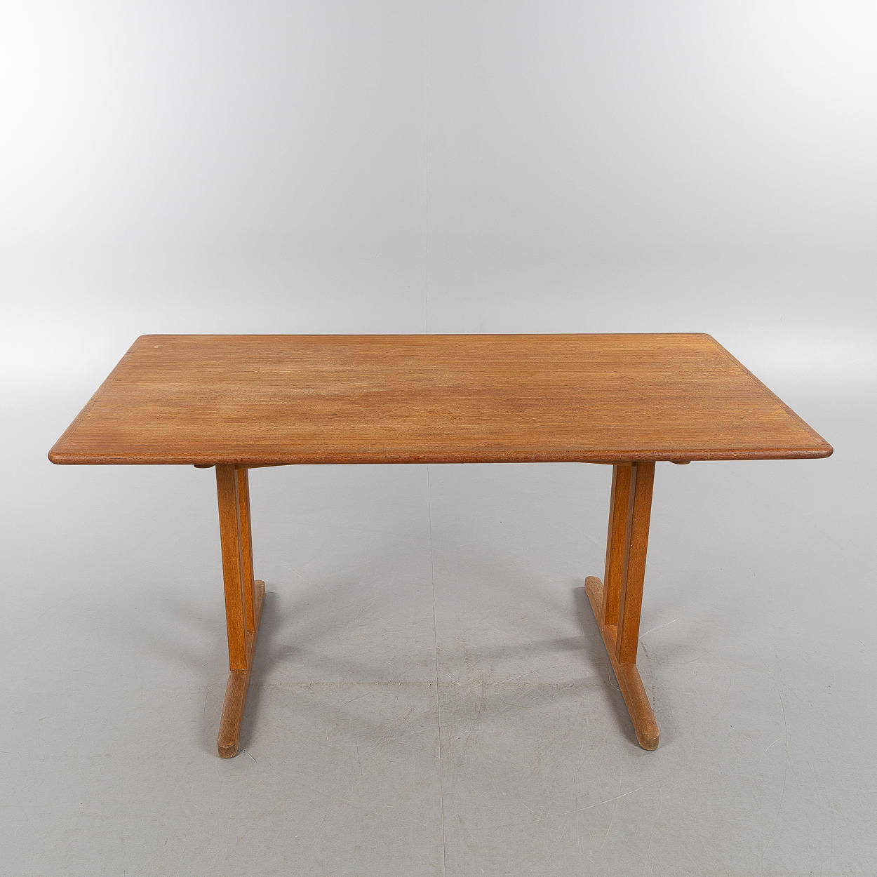 BØRGE MOGENSEN. Table, “Shaker”, circa 1960s.
