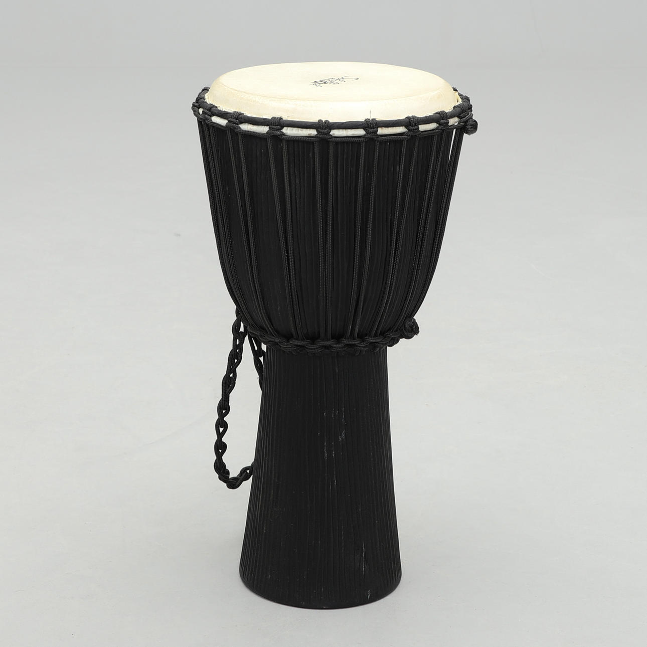DRUM, Djembe, Schalloch percussion.